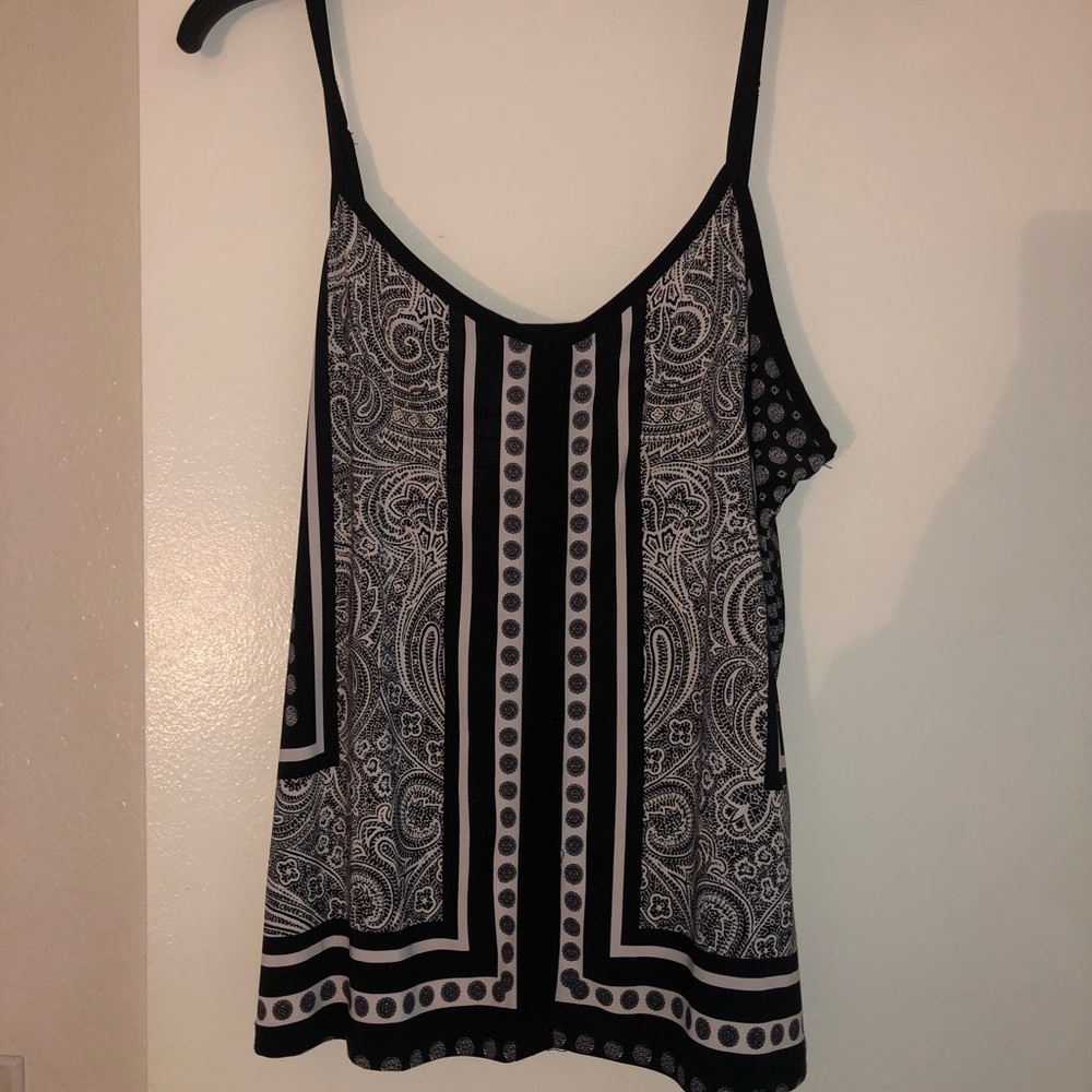 COPY - Black color block paisley tank